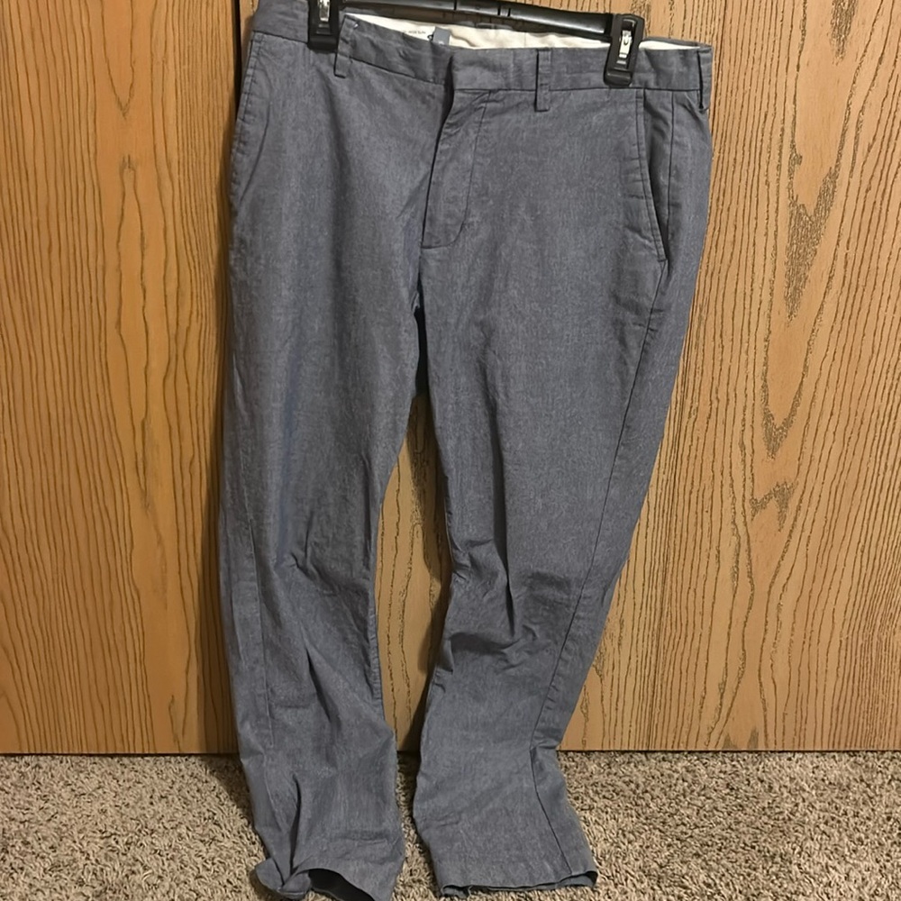 Old navy 32x30 dress pants